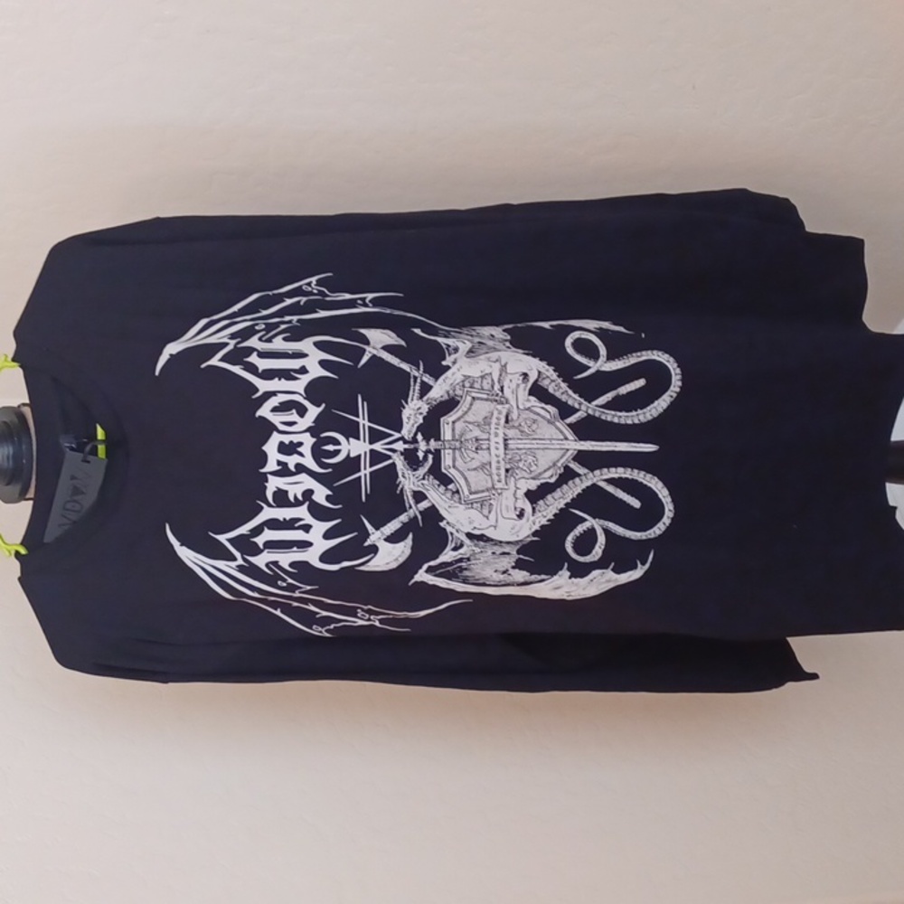 DOLLSKILL WIDOW 2X BLACK LONG-SLEEVED WIDOW WORLD TAKE OVER GRAPHICS FRONT/BACK